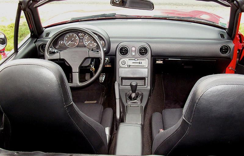 Mazda MX-5 NA : tout savoir sur la première génération (1989–1997) — photo 2