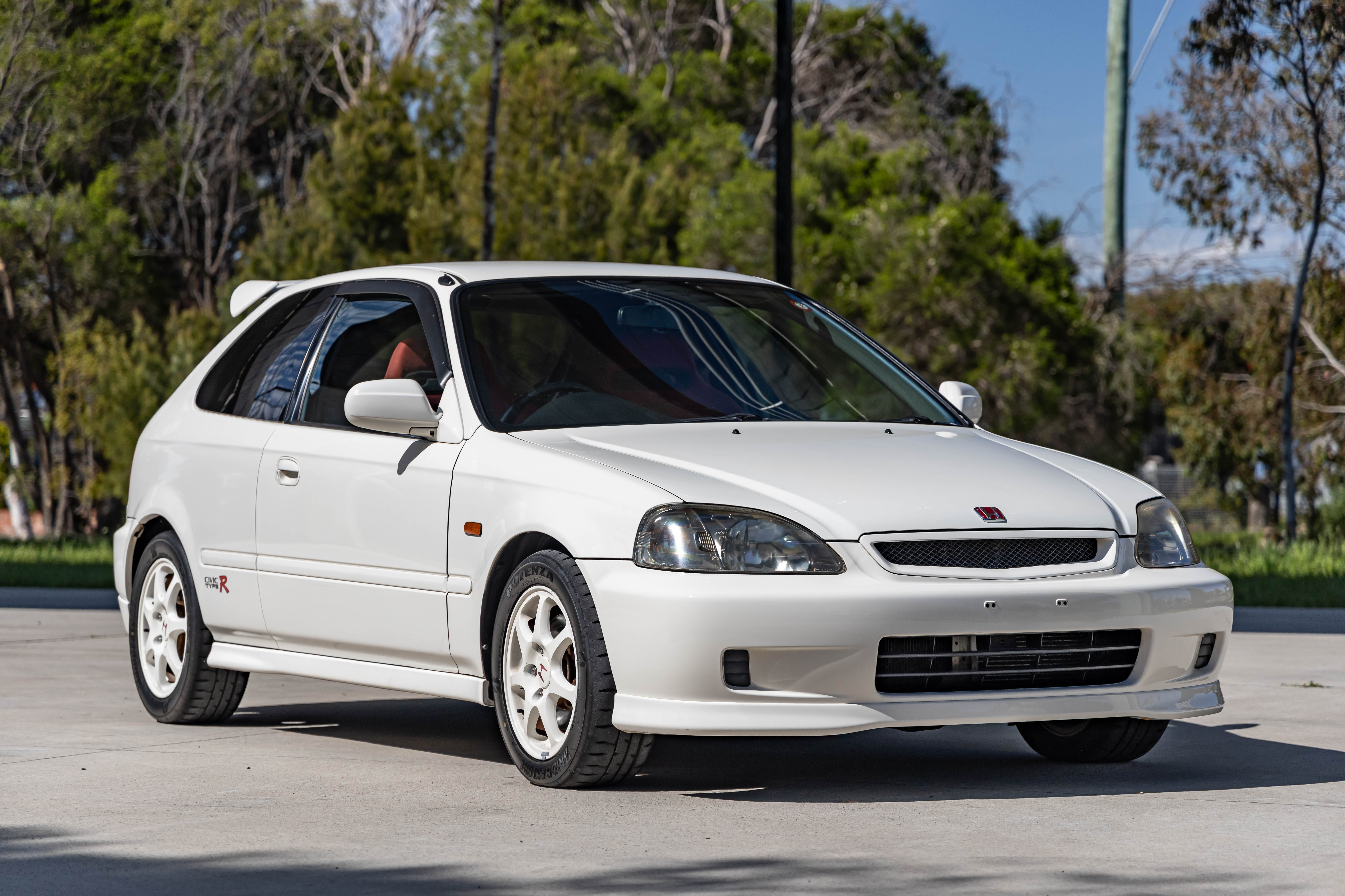 La Honda Civic Type R EK9 est la première Civic à porter le prestigieux badge Type R