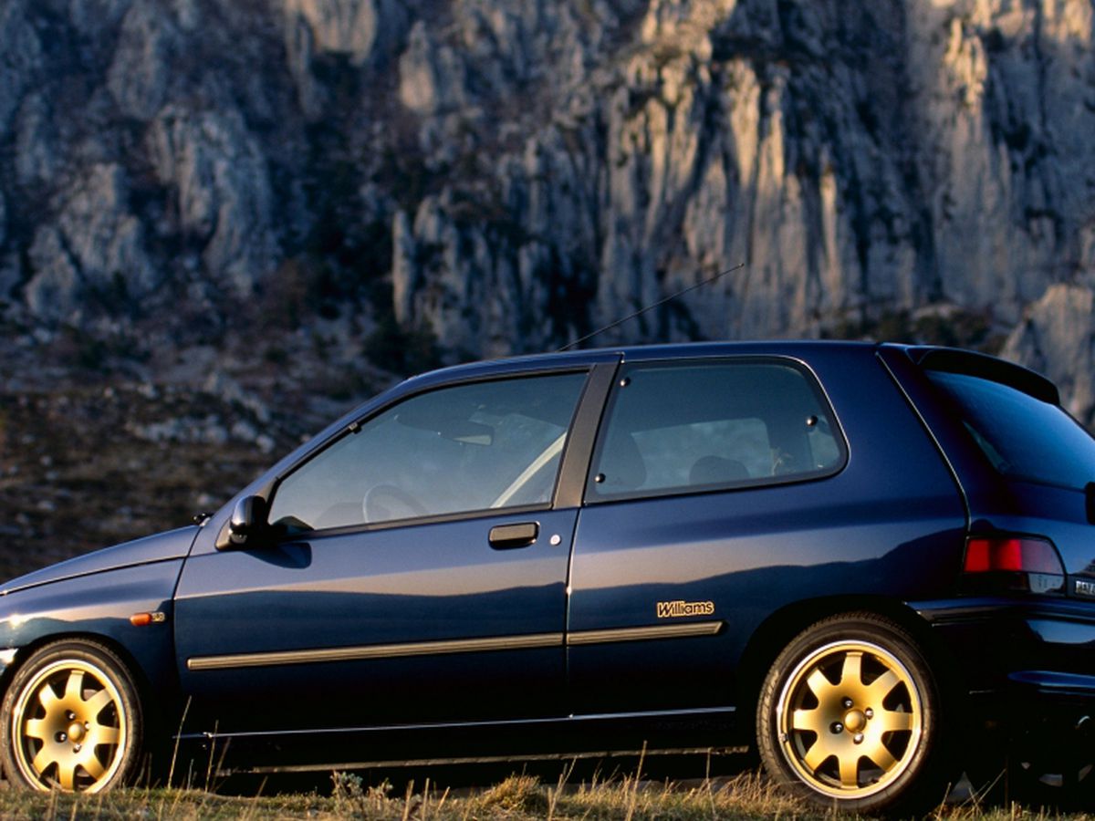 La Renault Clio Williams – Une des sportives françaises les plus convoitées, avec une demande toujours très forte.